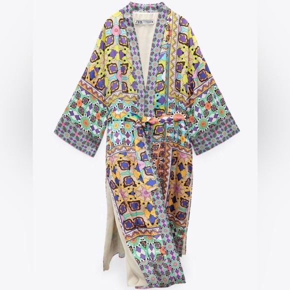 Zara Satun Effect Kimono Dress‎ - Picture 15 of 16